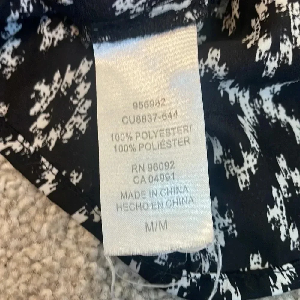 Hilary Radley Medium black and white blouse